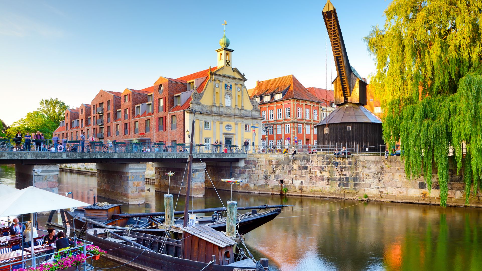 Lueneburg: along the river Ilmenau in the harbour