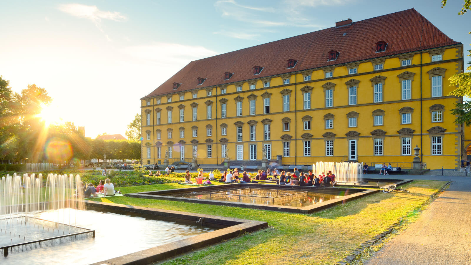 Osnabrück : castle with university